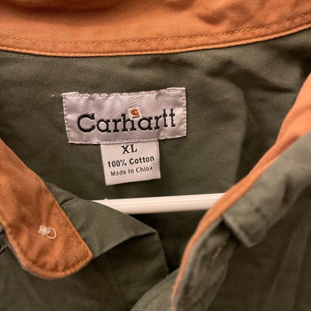 Carharrt Green Button-Up Shirt. Size XL. Worn twice. Great condition - Picture 4 of 4